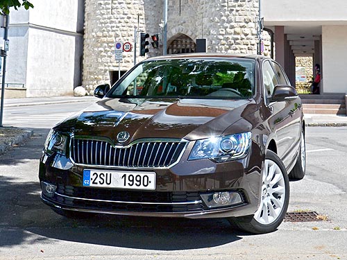 -  Skoda Superb:  Rolls-Royce