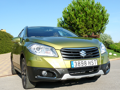 -  Suzuki SX4.     