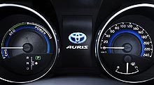 - Toyota Auris New: ,   