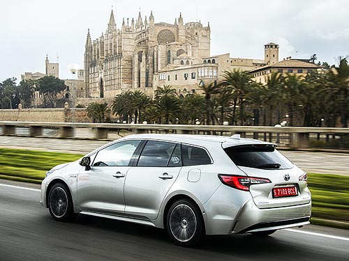 - Toyota Corolla: Fun to view - Toyota