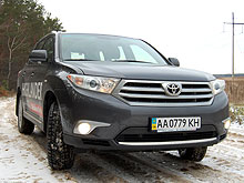 - Toyota Highlander:   