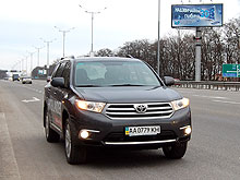 - Toyota Highlander:   