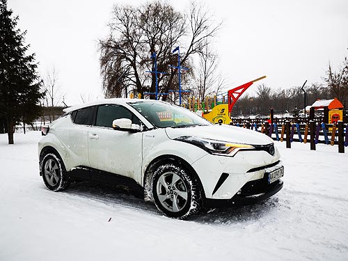 -   . - Toyota C-HR - Toyota