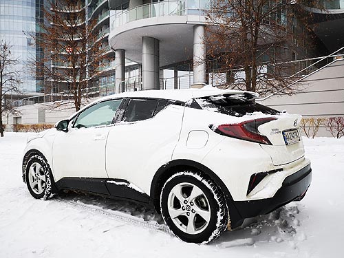 -   . - Toyota C-HR - Toyota