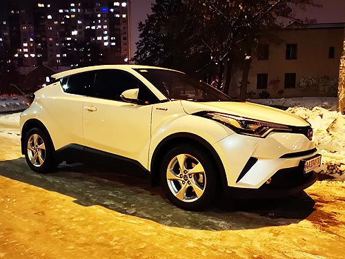 -   . - Toyota C-HR - Toyota