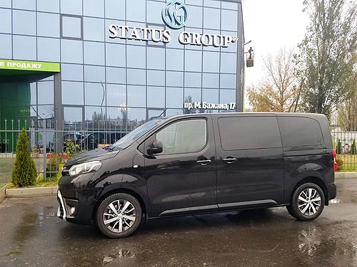 10   5  Toyota ProAce Verso - Toyota