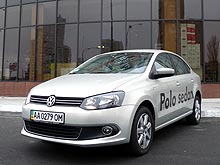  Volkswagen Polo Sedan    - Volkswagen