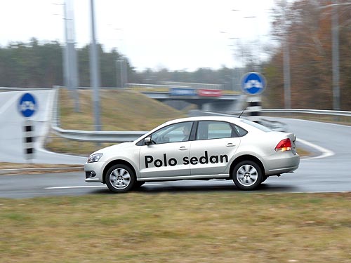 - Volkswagen Polo sedan:   