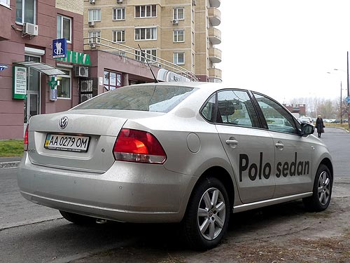 - Volkswagen Polo sedan:   