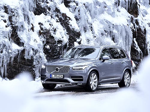  . Volvo XC90 Hybrid       