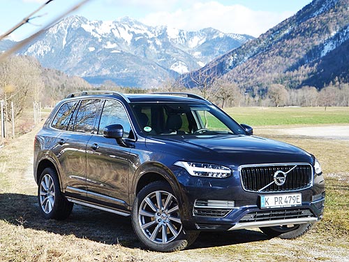  . Volvo XC90 Hybrid       