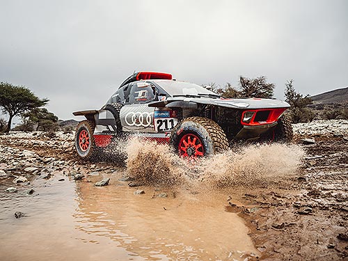     Audi Sport    2023 - Audi