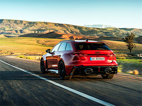 ����� Audi RS5 ��������� ������������ � ������� - Audi