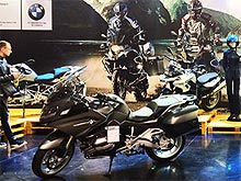 BMW Motorrad     7   - BMW