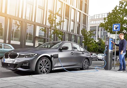 К 2030 году BMW выпустит более 7 млн. электромобилей и плагин-гибридов. Какие будут модели - BMW