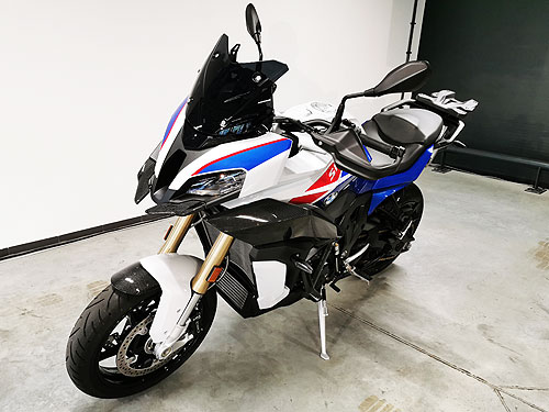           - BMW