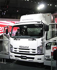    15    ISUZU - ISUZU