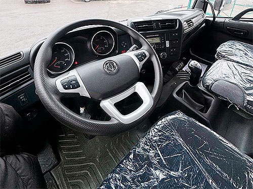         Dongfeng 44 - Dongfeng