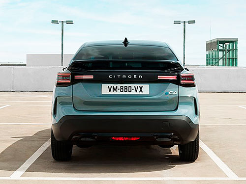     CITROEN C4.       - CITROEN