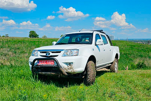   Tata Xenon X2     - Tata