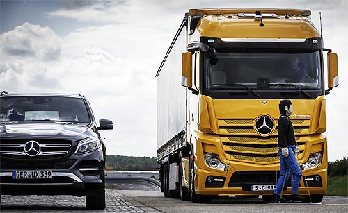 Чем Mercedes-Benz удивит в ближайшие годы. Репортаж с Лаборатории Будущего - Mercedes-Benz