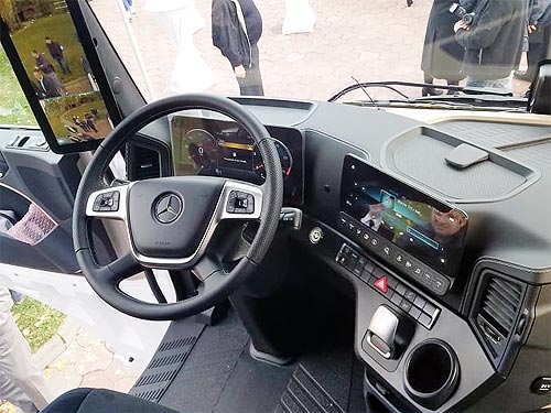       Mercedes-Benz Actros - Mercedes-Benz