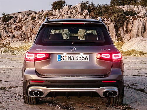      7-  Mercedes-Benz GLB - Mercedes-Benz