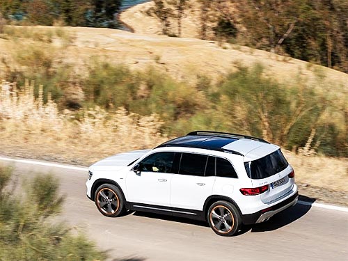      7-  Mercedes-Benz GLB - Mercedes-Benz