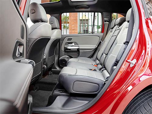      7-  Mercedes-Benz GLB - Mercedes-Benz