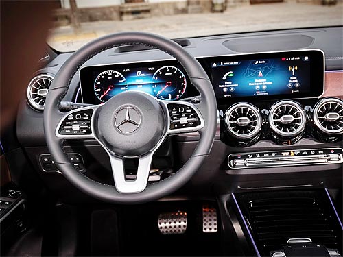      7-  Mercedes-Benz GLB - Mercedes-Benz