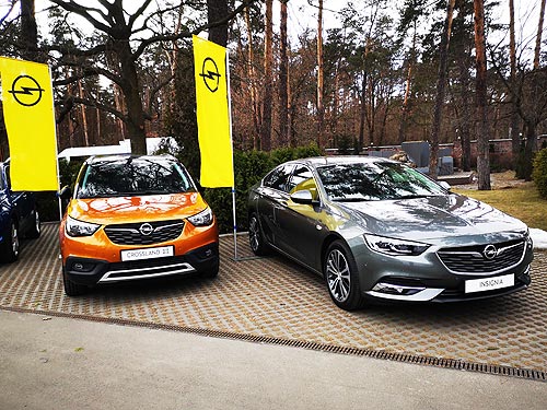     Opel   - Opel