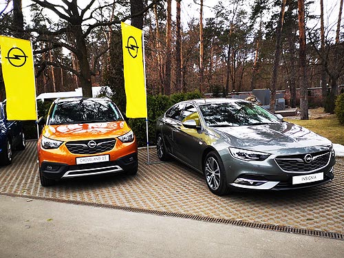       Opel   - Opel