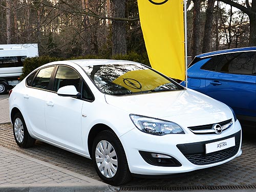       Opel   - Opel
