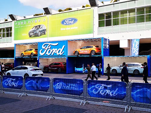  Ford    :   - Ford