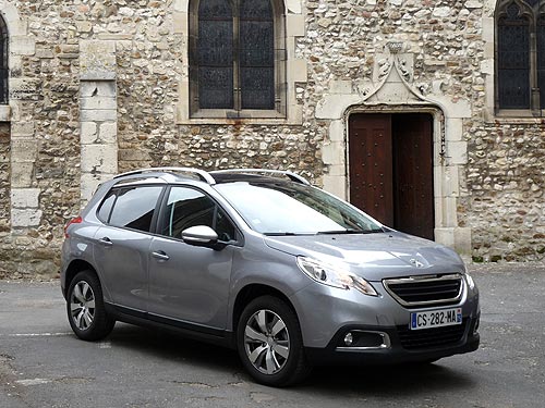      -  Peugeot 2008.   