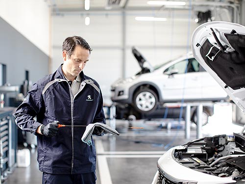Дилерські центри Peugeot, Citroen, Opel відновлюють роботу