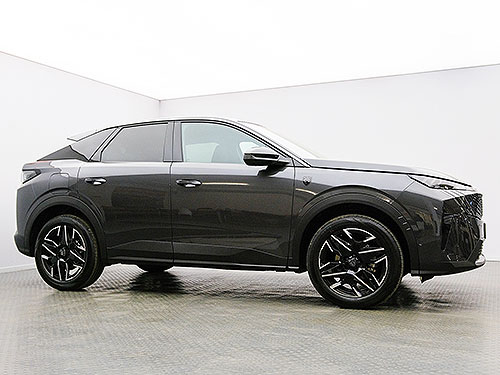  PEUGEOT 3008       - - PEUGEOT