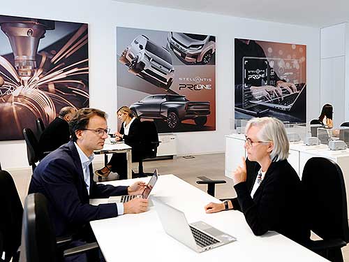 ϳ Stellantis Pro One    Global Commercial Vehicles Hub - Stellantis