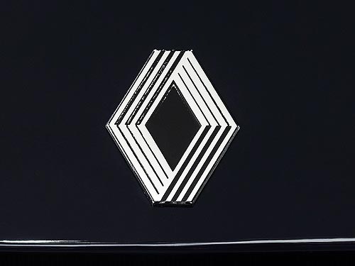  .      Renault? - Renault