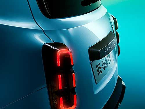    Renault 4 E-Tech.   - Renault