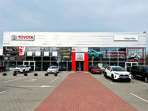 -  .  Toyota C-HR      GM GROUP - Toyota