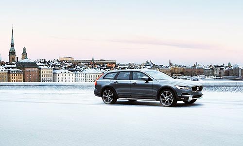    Volvo V90 Cross Country        - Volvo