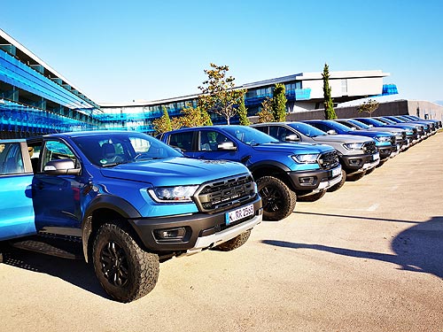  ,     .    Ford Ranger Raptor.   - Ford