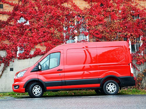    Ford Transit.   - Ford