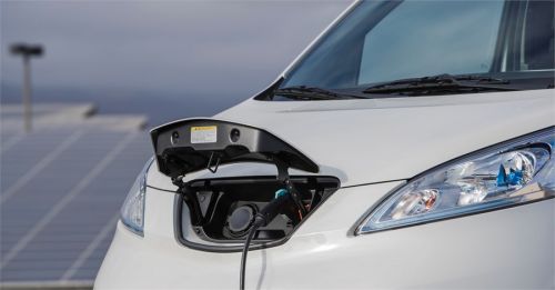 Обновленный Nissan e-NV200 имеет на 60% больше запас хода без подзарядки - Nissan