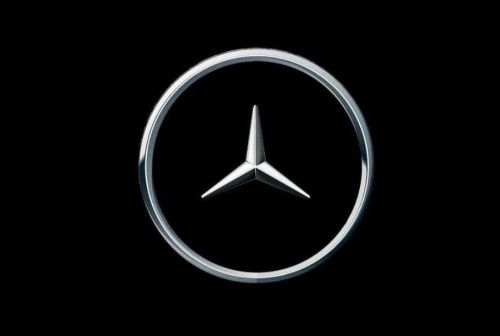 Mercedes-Benz    -  - 