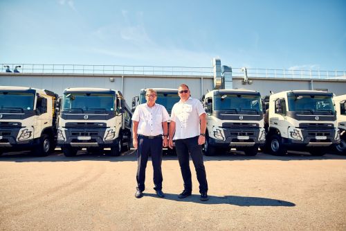    Volvo FMX     - Volvo
