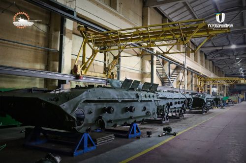 Львовский бронетанковый завод восстановит крупную партию БМП-1 для ВСУ
