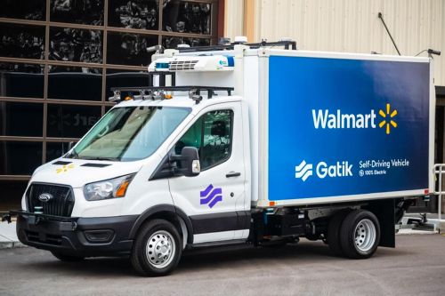 Американская сеть супермаркетов начала тестировать беспилотные грузовики для доставки продуктов - беспилот