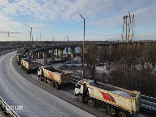 Какие грузовики проверят новый вантовый мост в Запорожье на прочность - мост